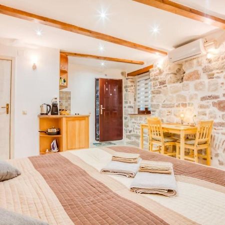 Kotor Bagus - Cozy Boutique Old Town Studio With Seaview Terrace Zewnętrze zdjęcie