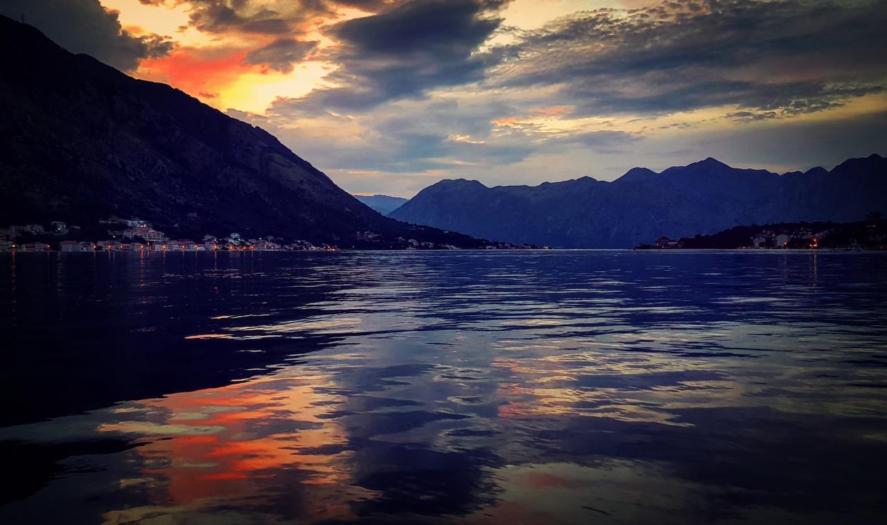 Kotor Bagus - Cozy Boutique Old Town Studio With Seaview Terrace Zewnętrze zdjęcie
