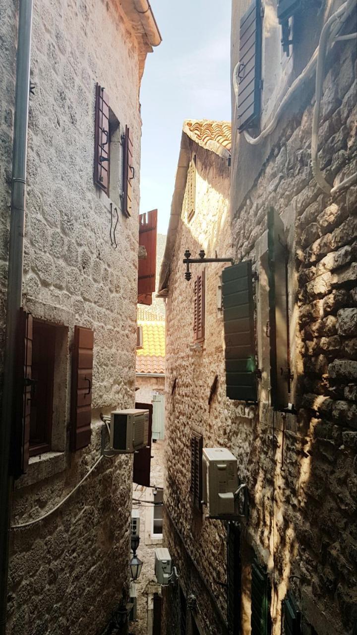 Kotor Bagus - Cozy Boutique Old Town Studio With Seaview Terrace Zewnętrze zdjęcie