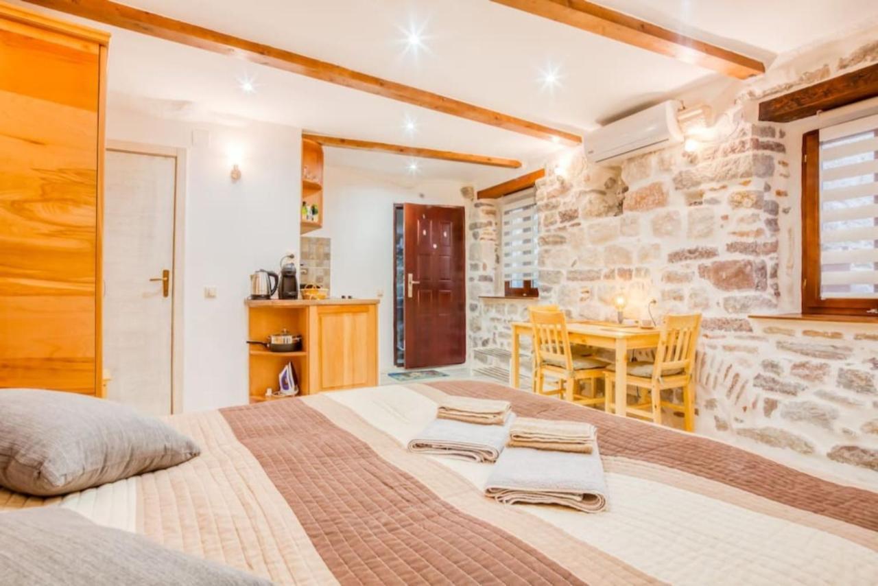 Kotor Bagus - Cozy Boutique Old Town Studio With Seaview Terrace Zewnętrze zdjęcie