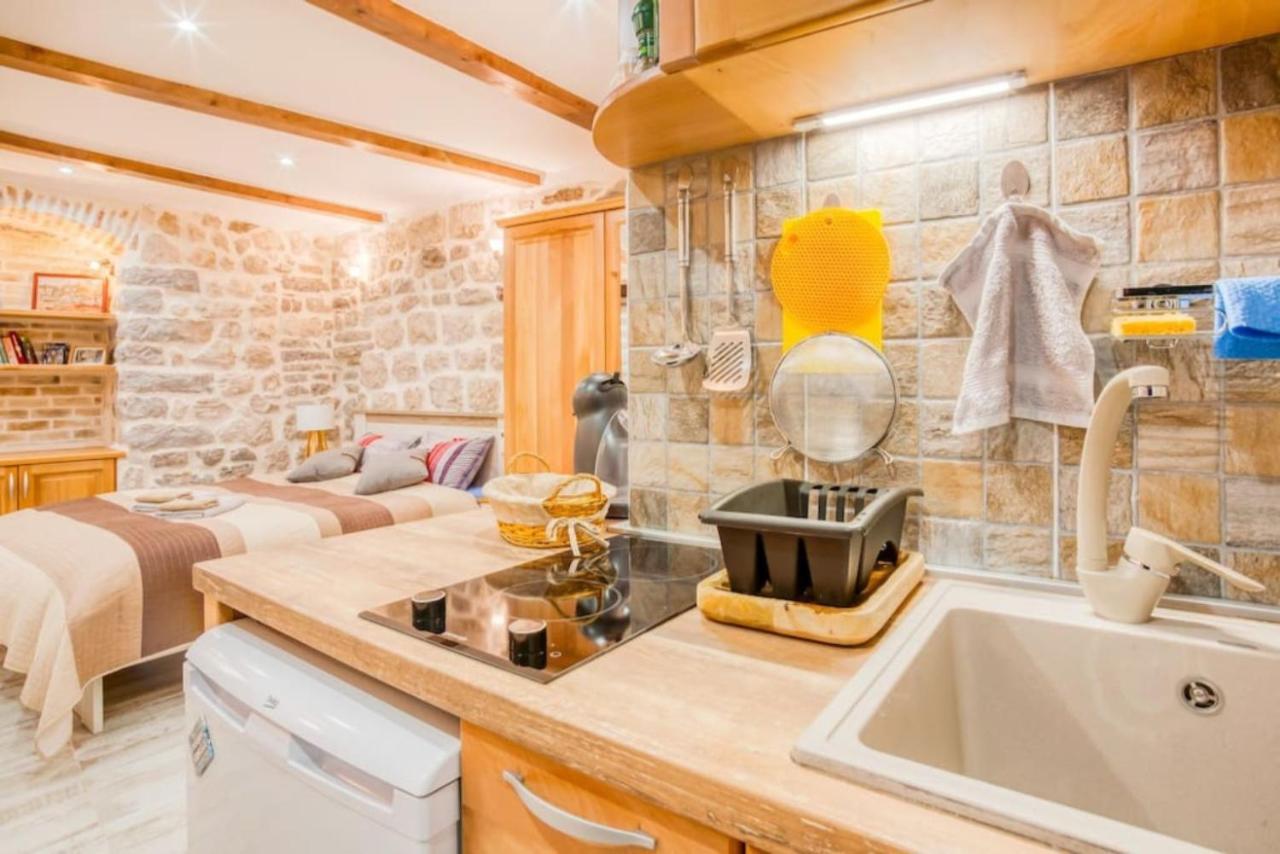 Kotor Bagus - Cozy Boutique Old Town Studio With Seaview Terrace Zewnętrze zdjęcie